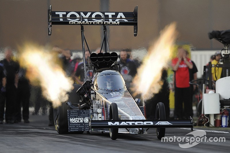 nhra-pomona-ii-2015-antron-brown.jpg